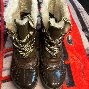 Anne Klein Womens AKGalenka duck boots